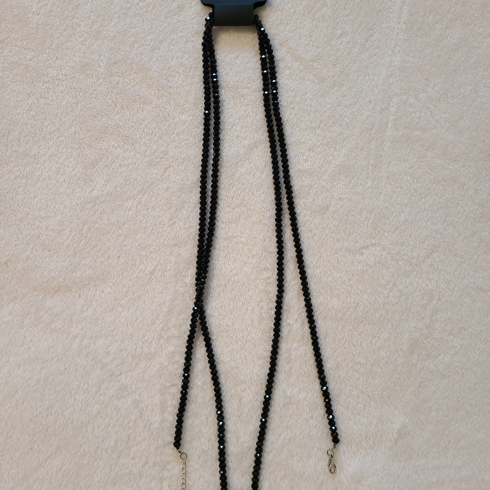 Long black stylish necklace